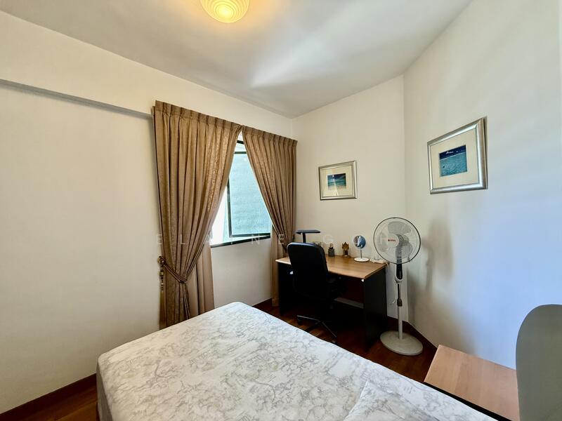 Simei Green Condominium Condominium For Sale at S$ 1,250,000 | PropertyGuru Singapore - Bedroom
