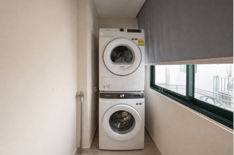 Hillview Green Condominium For Sale at S$ 1,560,000 | PropertyGuru Singapore - Interior