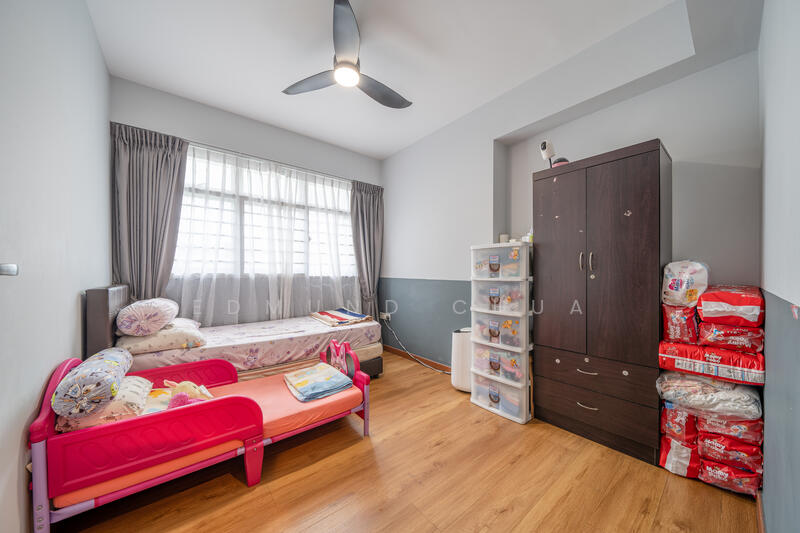 614B Tampines North Drive 1 HDB Flat For Sale at S$ 800,000 | PropertyGuru Singapore