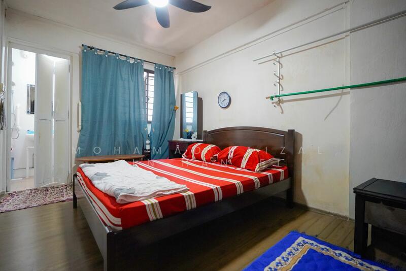 172 Yishun Avenue 7 HDB Flat For Sale at S$ 430,000 | PropertyGuru Singapore - Bedroom