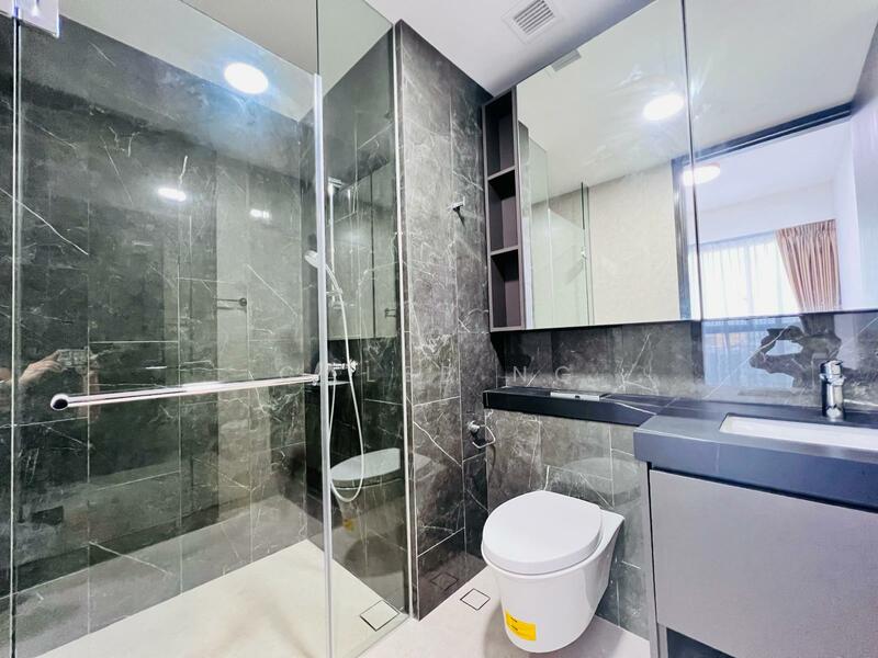 Parc Clematis, 8F Jalan Lempeng, 2 Bedrooms, 721 sqft, Condominium For Rent, by Caleb Ng, 500053886 - Bathroom - PropertyGuru.com.sg