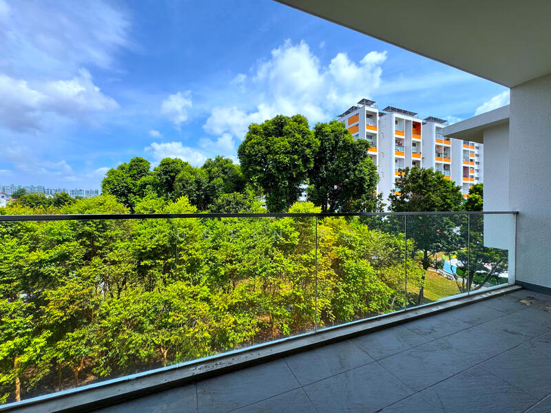 Primo Residences Condominium For Sale at S$ 1,800,000 | PropertyGuru Singapore - Balcony