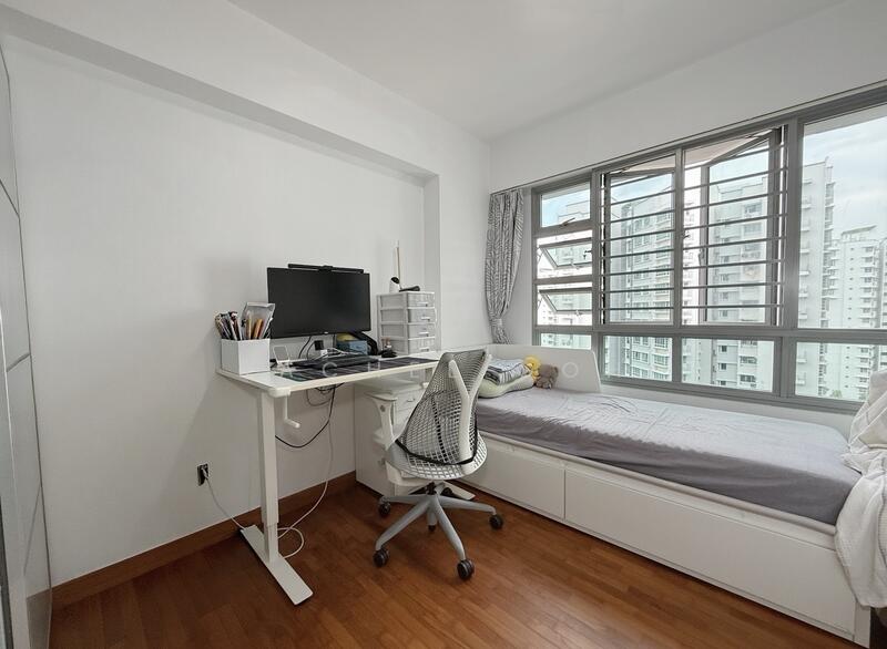 273D Punggol Place HDB Flat For Sale at S$ 788,000 | PropertyGuru Singapore - Common Bedroom
