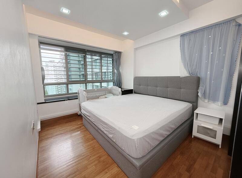 273D Punggol Place HDB Flat For Sale at S$ 788,000 | PropertyGuru Singapore - Master Bedroom