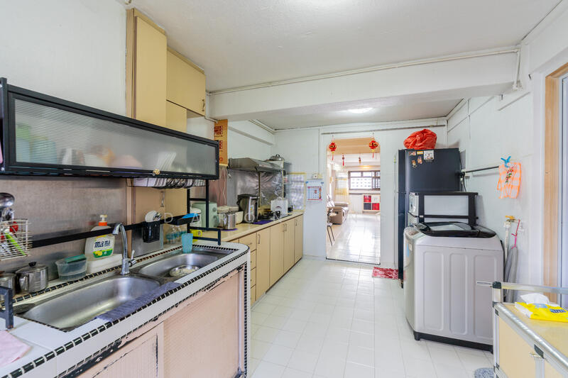 53 Sims Place HDB Flat For Sale at S$ 455,000 | PropertyGuru Singapore - Kitchen - #PropertyPartners