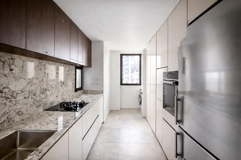 Tembusu Grand Condominium For Sale at S$ 3,400,000 | PropertyGuru Singapore - Kitchen