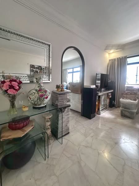 109 Whampoa Road HDB Flat For Sale at S$ 880,000 | PropertyGuru Singapore - Living Room