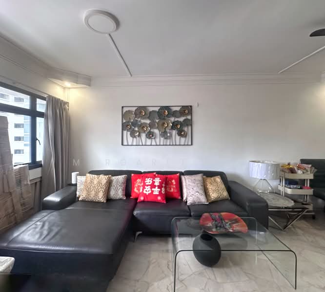 109 Whampoa Road HDB Flat For Sale at S$ 880,000 | PropertyGuru Singapore - Living Room