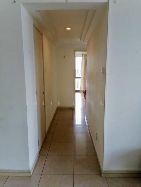 Regent Grove, 50 Choa Chu Kang North 7, 3 Bedrooms, 1,163 sqft, Apartment For Rent, by Julie Cheak, 500053934 - Hallway - PropertyGuru.com.sg