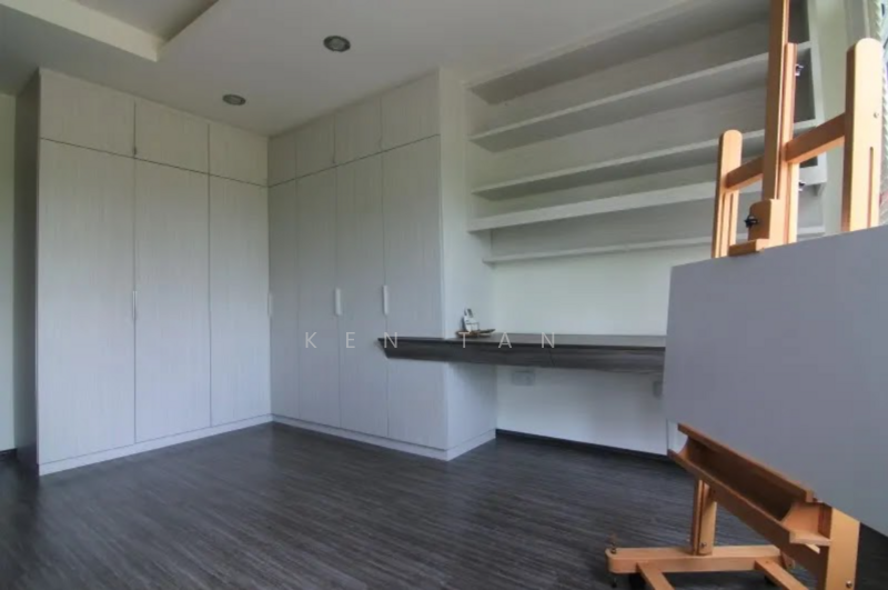 451 Yishun Ring Road HDB Flat For Sale at S$ 620,000 | PropertyGuru Singapore - Study