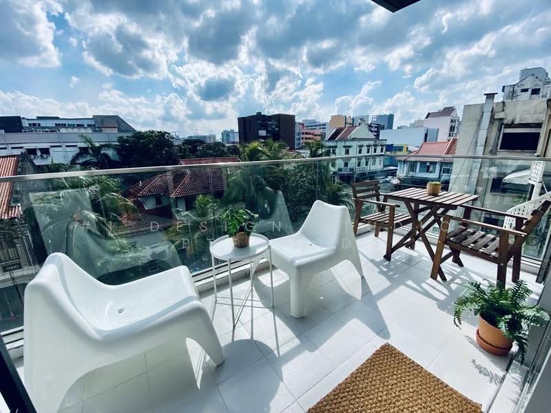 #1 Loft, 1 Lorong 24 Geylang, Eunos / Geylang / Paya Lebar, Studio, 350 sqft, Apartment For Rent, by Trudy Tan, 500053984 - Balcony - PropertyGuru.com.sg