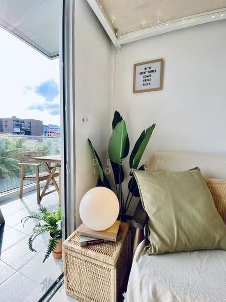 #1 Loft, 1 Lorong 24 Geylang, Eunos / Geylang / Paya Lebar, Studio, 350 sqft, Apartment For Rent, by Trudy Tan, 500053984 - Balcony - PropertyGuru.com.sg
