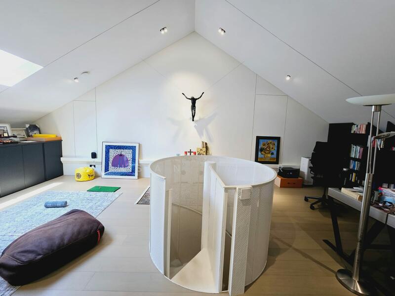 Orchard Shophome With 2 Carparks! Conservation House For Sale at S$ 6,350,000 | PropertyGuru Singapore