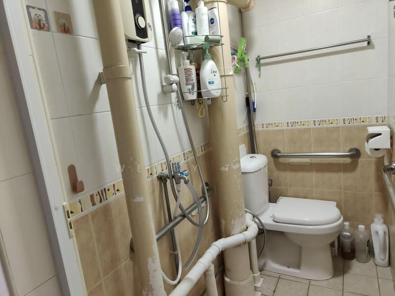 28 Jalan Bukit Merah, 28 Jalan Bukit Merah, Room Rental, 150 sqft, HDB Flat For Rent, by Wendy Tan, 500054038 - Bathroom - PropertyGuru.com.sg