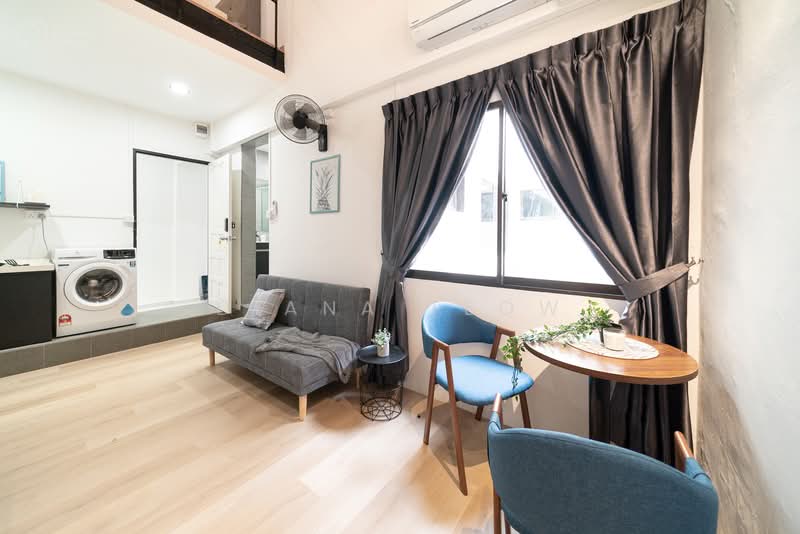 PASIR PANJANG ROAD, , Room Rental, 279 sqft, Walk-up Apartment For Rent, by Diana Teow, 500054053 - Living Room - PropertyGuru.com.sg