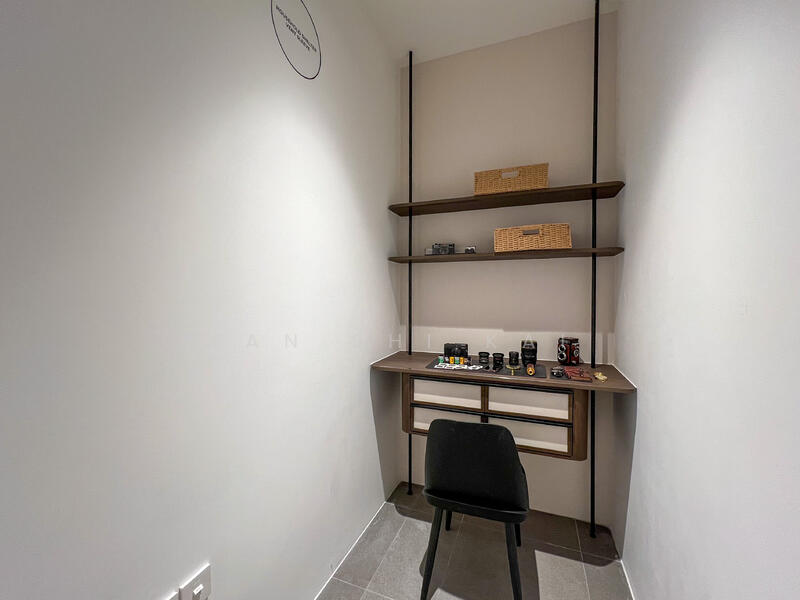 Move in Ready Brand New 999 Years Leasehold Unit Selling Cheap! Apartment For Sale at S$ 2,000,000 | PropertyGuru Singapore