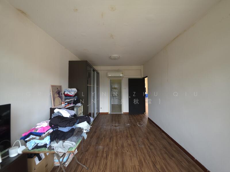 East Coast Road Walk-up Apartment For Sale at S$ 2,100,000 | PropertyGuru Singapore - Interior