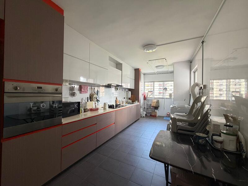 312 Jurong East Street 32, 312 Jurong East Street 32, Room Rental, 140 sqft, HDB Flat For Rent, by Toh Kim Hwa (Kim), 500054065 - Kitchen - PropertyGuru.com.sg