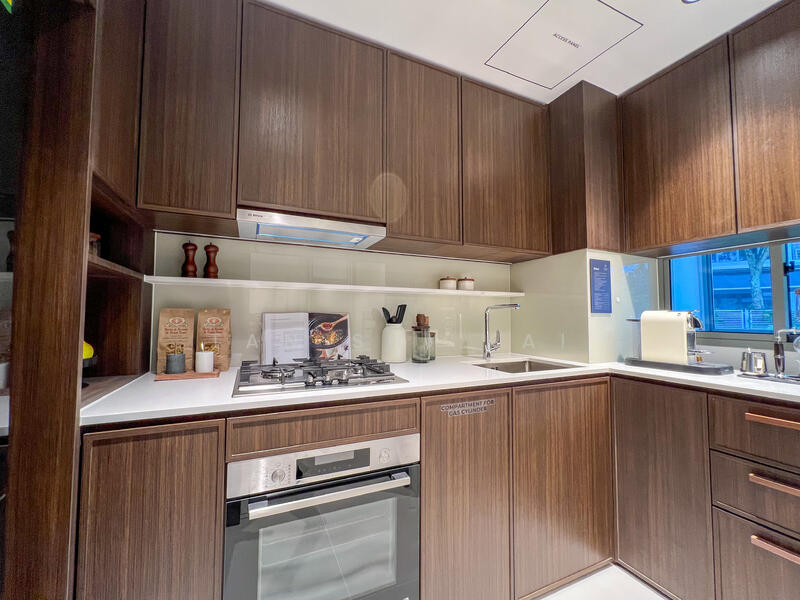 Brand New Move In ready 999 Years Leasehold Unit Selling Cheap! Apartment For Sale at S$ 2,500,000 | PropertyGuru Singapore