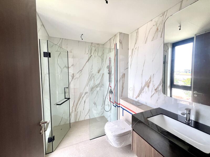 Brand New Freehold 3BR Penthouse in District 15 Apartment For Sale at S$ 3,850,000 | PropertyGuru Singapore