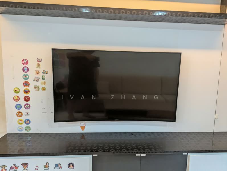 306B Punggol Place, 306B Punggol Place, 3 Bedrooms, 1,033 sqft, HDB Flat For Sale, by Ivan Zhang, 500054094 - Living Room - PropertyGuru.com.sg