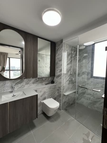 Clavon Condominium For Sale at S$ 2,888,888 | PropertyGuru Singapore - Bathroom