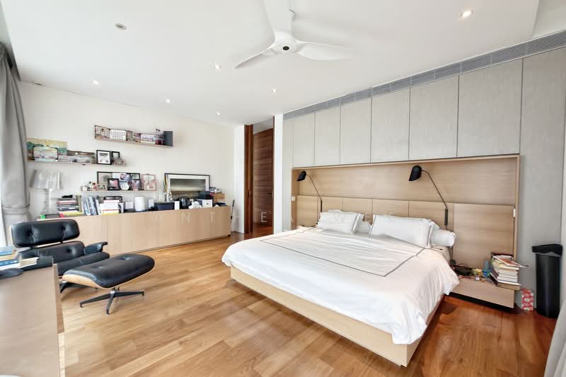 Gentle Road, Gentle Road, 6 Bedrooms, 8,900 sqft, Bungalow House For Rent, by Anthea Wee, 500054111 - Bedroom - PropertyGuru.com.sg