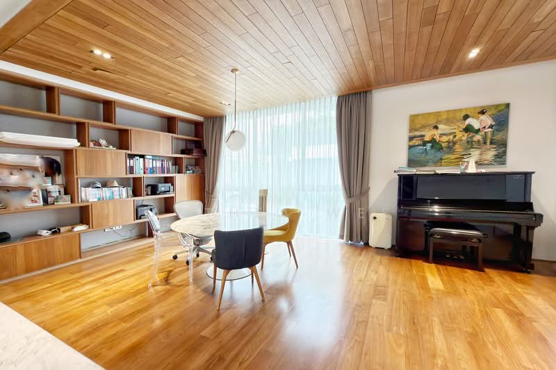 Gentle Road, Gentle Road, 6 Bedrooms, 8,900 sqft, Bungalow House For Rent, by Anthea Wee, 500054111 - Study - PropertyGuru.com.sg