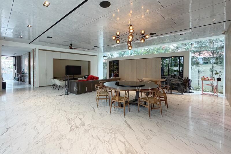 Gentle Road, Gentle Road, 6 Bedrooms, 8,900 sqft, Bungalow House For Rent, by Anthea Wee, 500054111 - Living Room - PropertyGuru.com.sg