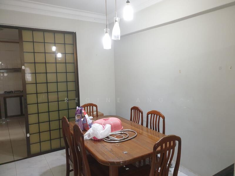 790 Woodlands Avenue 6, 790 Woodlands Avenue 6, 3 Bedrooms, 1,324 sqft, HDB Flat For Rent, by Regine Ang, 500054112 - Dining Room - PropertyGuru.com.sg