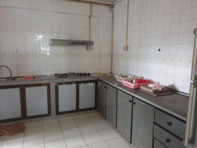 790 Woodlands Avenue 6, 790 Woodlands Avenue 6, 3 Bedrooms, 1,324 sqft, HDB Flat For Rent, by Regine Ang, 500054112 - Kitchen - PropertyGuru.com.sg
