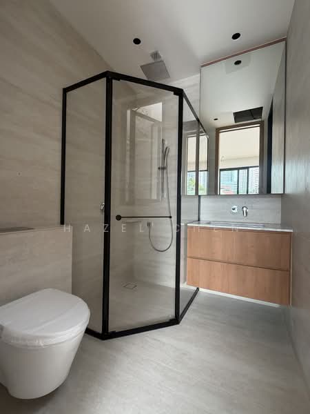 Brand New Luxurious Semi-Detached In Holland Grove Semi-Detached House For Sale at S$ 14,880,000 | PropertyGuru Singapore - Bathroom