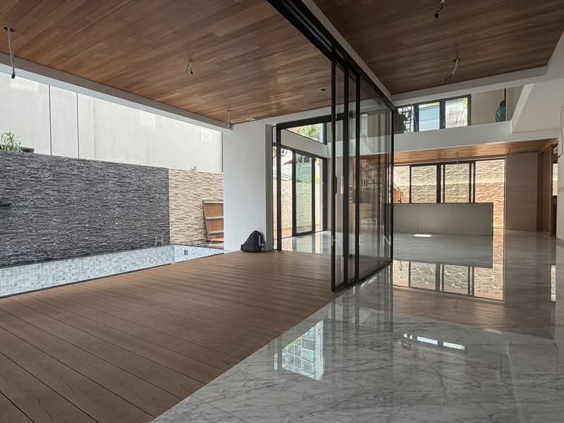 Brand New Luxurious Semi-Detached In Holland Grove Semi-Detached House For Sale at S$ 14,880,000 | PropertyGuru Singapore - Interior