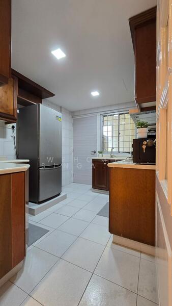 Sunbird View, 183A Sunbird Road, Room Rental, 150 sqft, Walk-up Apartment For Rent, by Wehome Co-Living, 500054197 - Enclosed Kitchen - PropertyGuru.com.sg