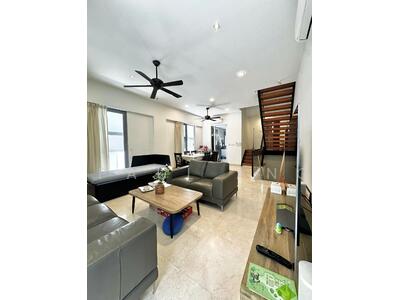 For Sale - Estrivillas