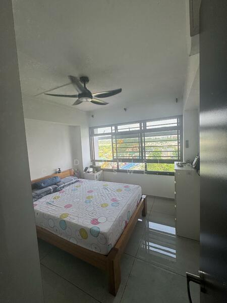 115B Yishun Ring Road HDB Flat For Sale at S$ 660,000 | PropertyGuru Singapore - Bedroom
