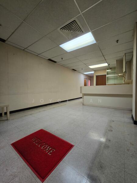 Jalan Besar Plaza, 101 Kitchener Road, 818 sqft, Medical For Rent, by Joyce Tan, 500054221 - Reception Area - CommercialGuru.com.sg