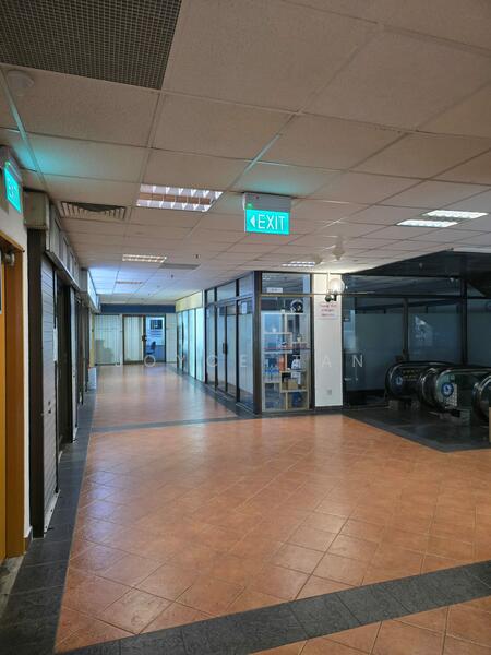 Jalan Besar Plaza, 101 Kitchener Road, 818 sqft, Medical For Rent, by Joyce Tan, 500054221 - Corridor - CommercialGuru.com.sg