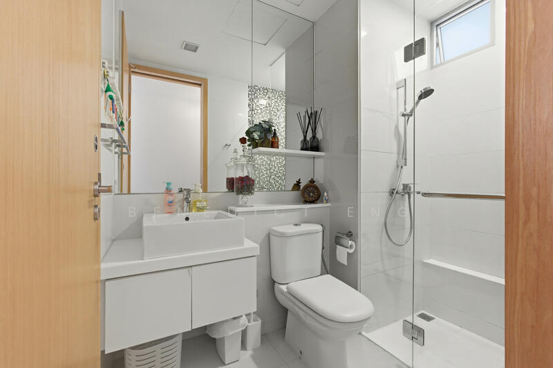 Elliot at the East Coast Condominium For Sale at S$ 3,100,000 | PropertyGuru Singapore - Bathroom