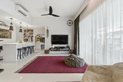 For Sale - Elliot at the East Coast