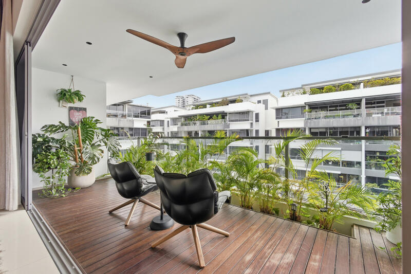 Elliot at the East Coast Condominium For Sale at S$ 3,100,000 | PropertyGuru Singapore - Balcony
