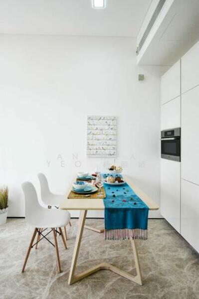 The Laurels @ Cairnhill Road Condominium For Sale at S$ 1,549,999 | PropertyGuru Singapore - Dining Room