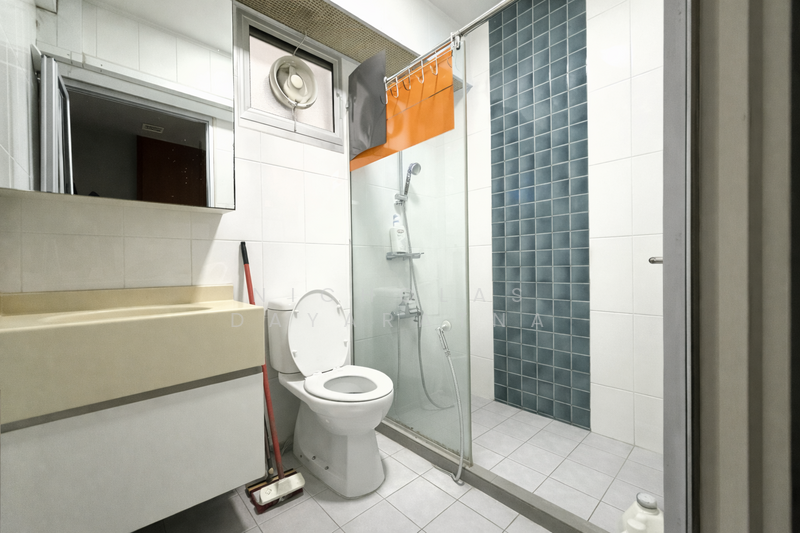 416A Fernvale Link HDB Flat For Sale at S$ 808,000 | PropertyGuru Singapore - Bathroom