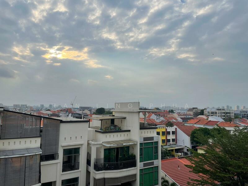 The Carpmaelina Condominium For Sale at S$ 2,700,000 | PropertyGuru Singapore - Exterior