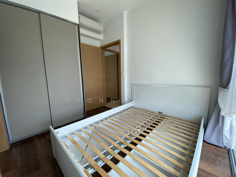 The Glades Condominium For Sale at S$ 1,498,000 | PropertyGuru Singapore - Bedroom