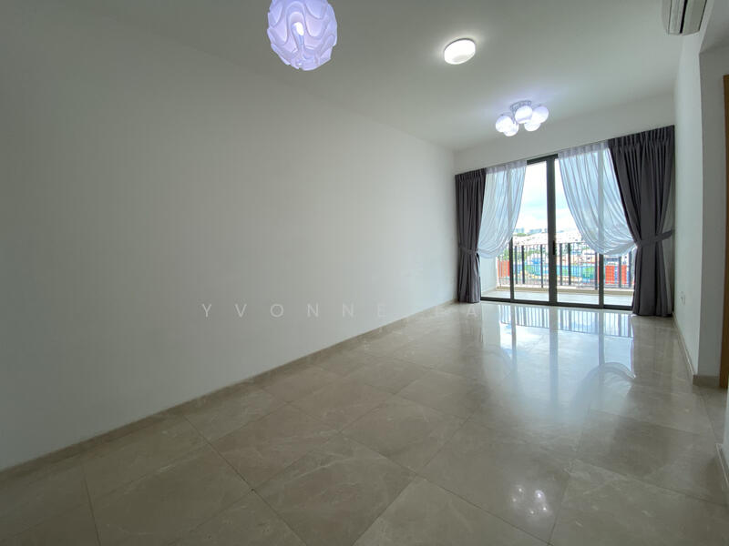 The Glades Condominium For Sale at S$ 1,498,000 | PropertyGuru Singapore - Balcony