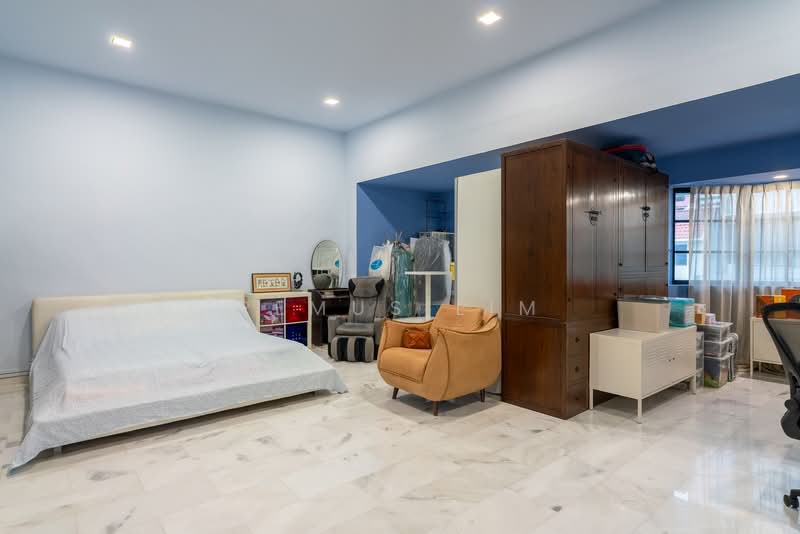 Pasir Ris Avenue Semi-Detached House For Sale at S$ 6,100,000 | PropertyGuru Singapore - Bedroom