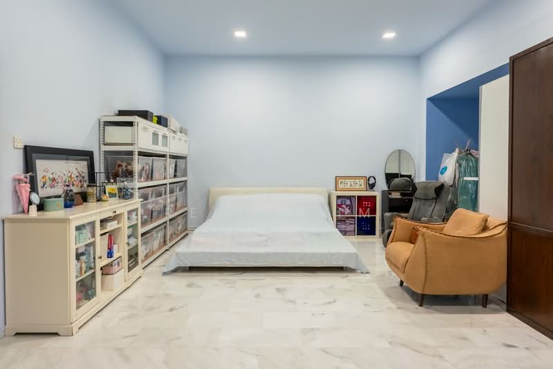 Pasir Ris Avenue Semi-Detached House For Sale at S$ 6,100,000 | PropertyGuru Singapore - Bedroom