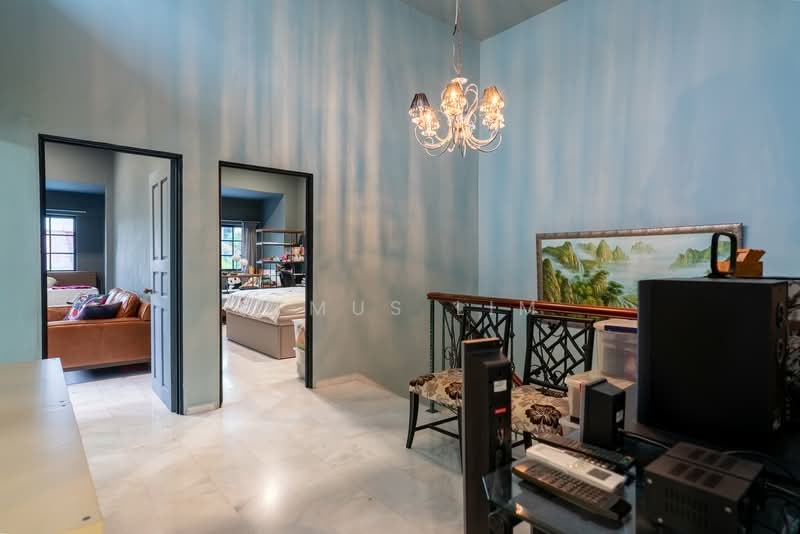 Pasir Ris Avenue Semi-Detached House For Sale at S$ 6,100,000 | PropertyGuru Singapore - Corridor