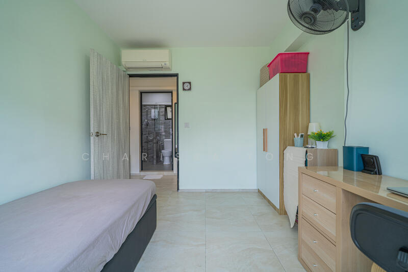 618D Punggol Drive HDB Flat For Sale at S$ 725,000 | PropertyGuru Singapore - Bedroom